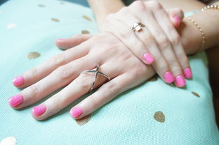孕妇能涂指甲油或做美甲光疗甲吗
